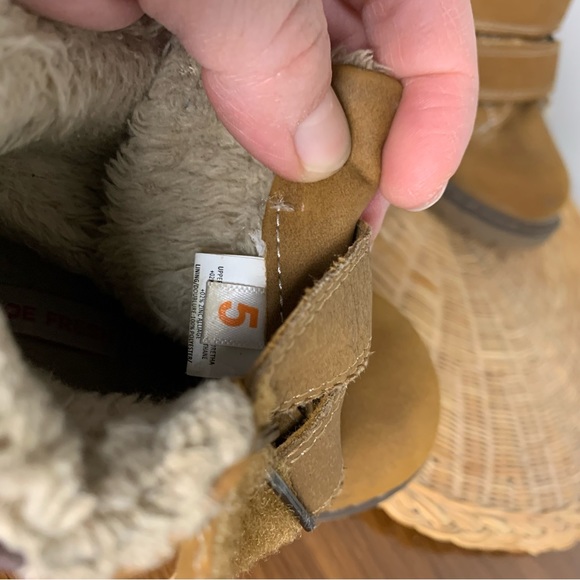 Toddler boots - Picture 4 of 7